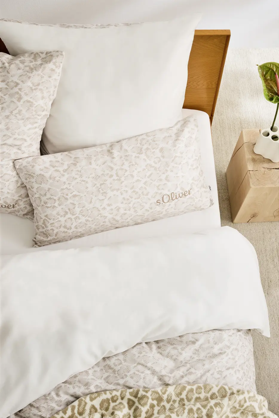 s.Oliver  Satinbettwäsche beige 135 x 200/ 80 x 80 cm 