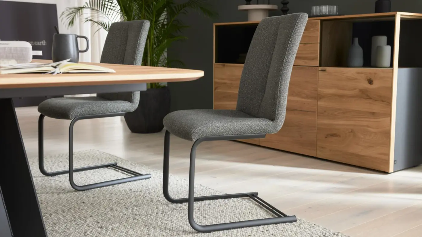 Interliving  Schwingstuhl mit Ledergriff Serie 5119  oliv