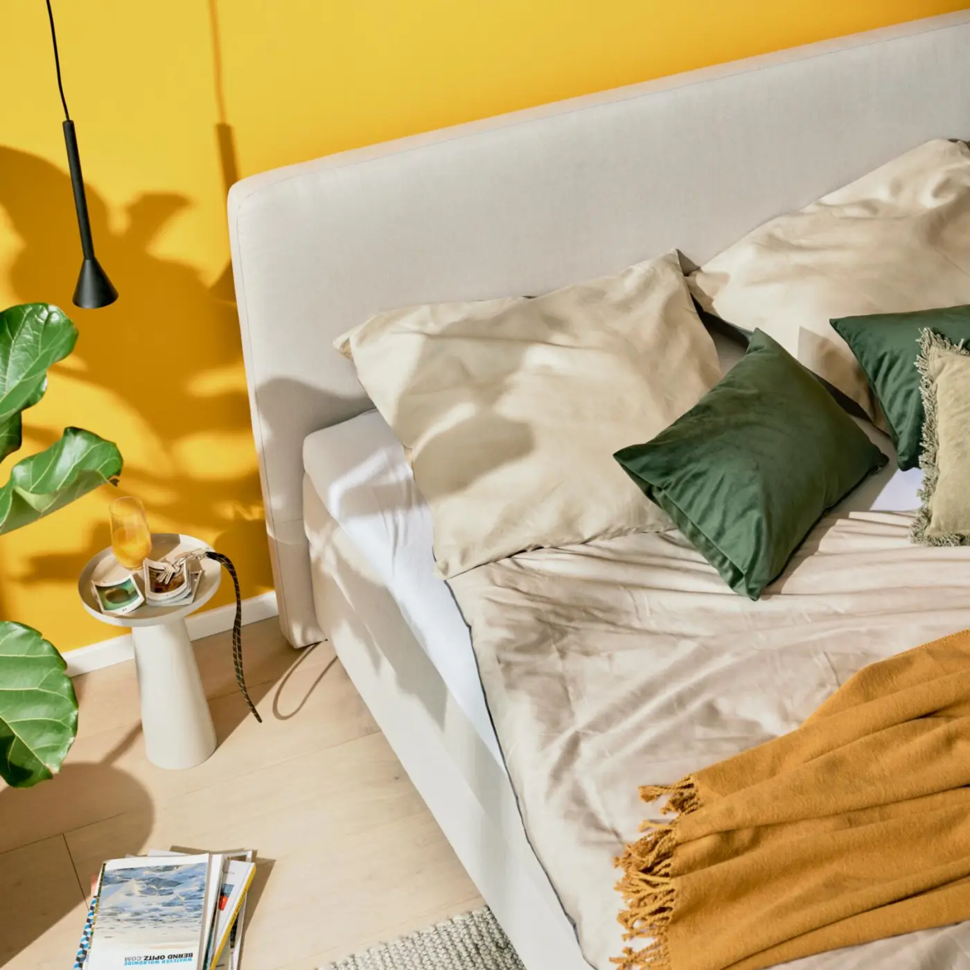 Interliving Boxspringbett Serie 1420 mit Topper natur LF 180 x 200 cm 