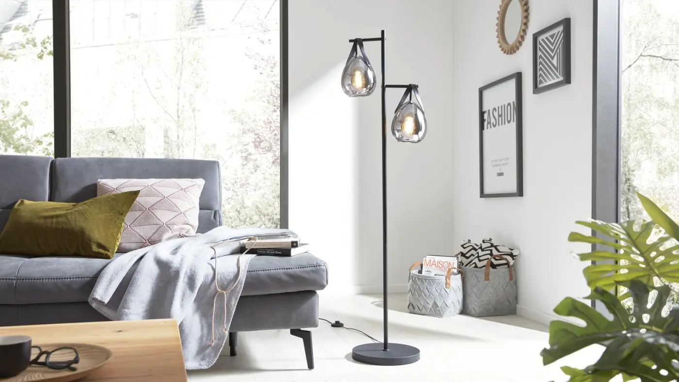 Interliving Stehleuchte IL 9332 Schwarz