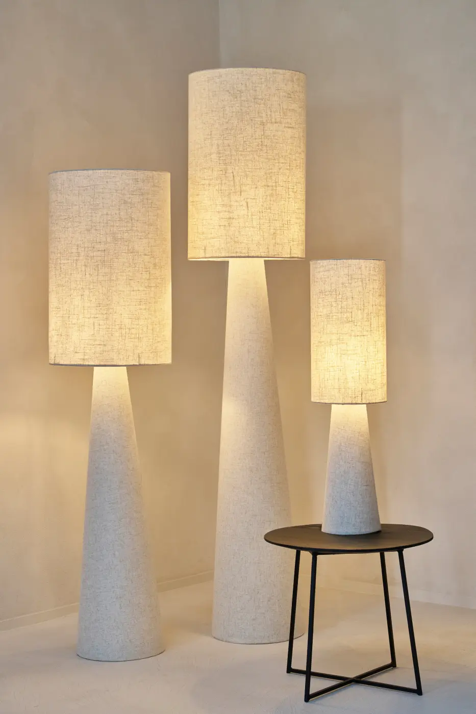 Jolipa Stehlampe Stoff Beige Large