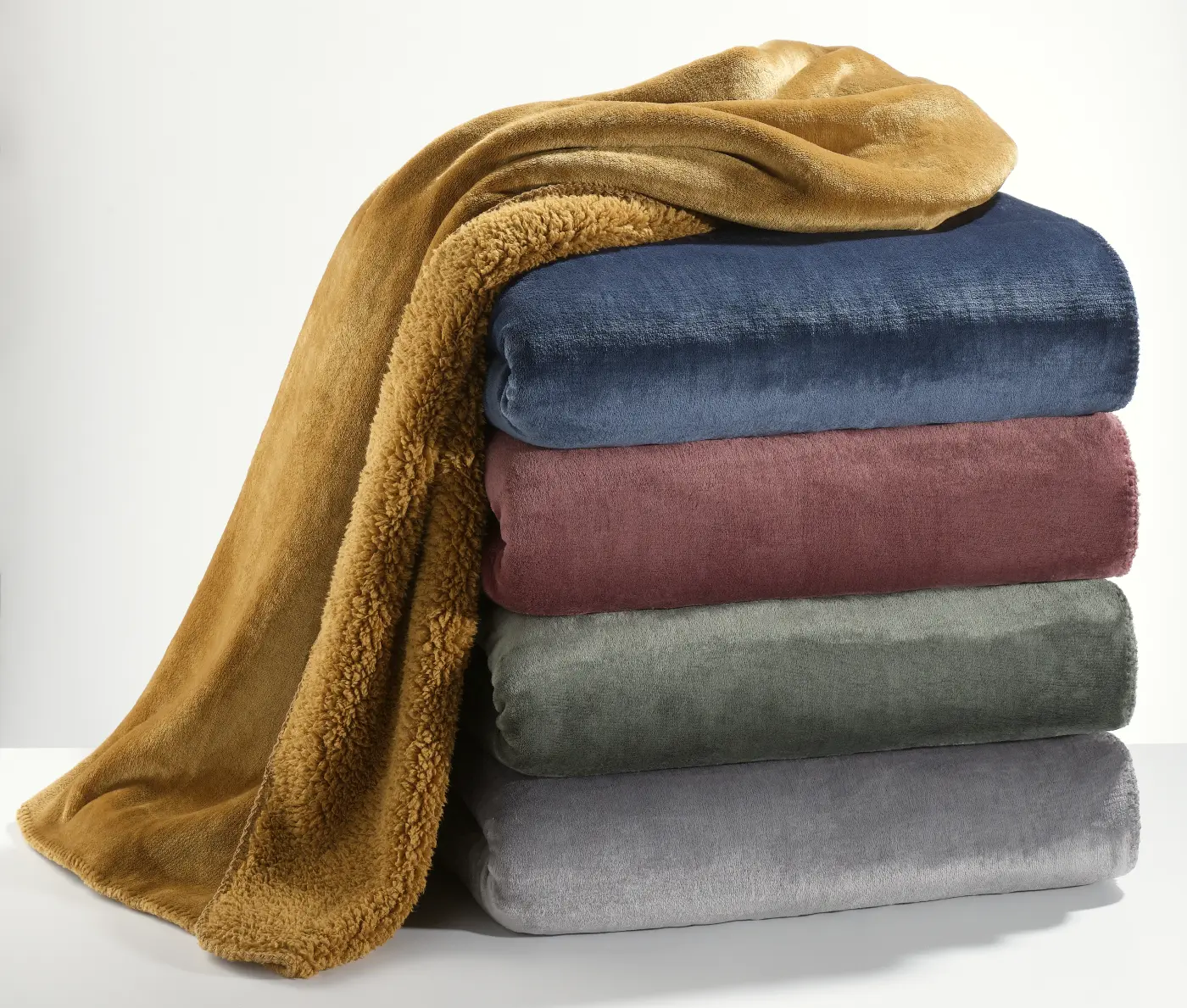 Cosima  Wohndecke Vivid silber unifarben