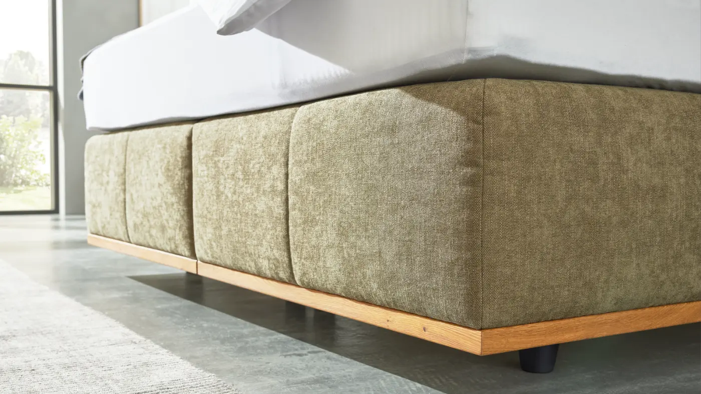 Interliving Boxspringbett Serie 1415 olivgrün 180 x 200 cm