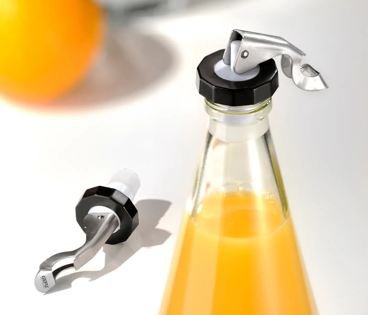 GEFU Flaschenverschluss BOTELO  2 Stück schwarz/silber Kunststoff|hochwertiger Edelstahl|