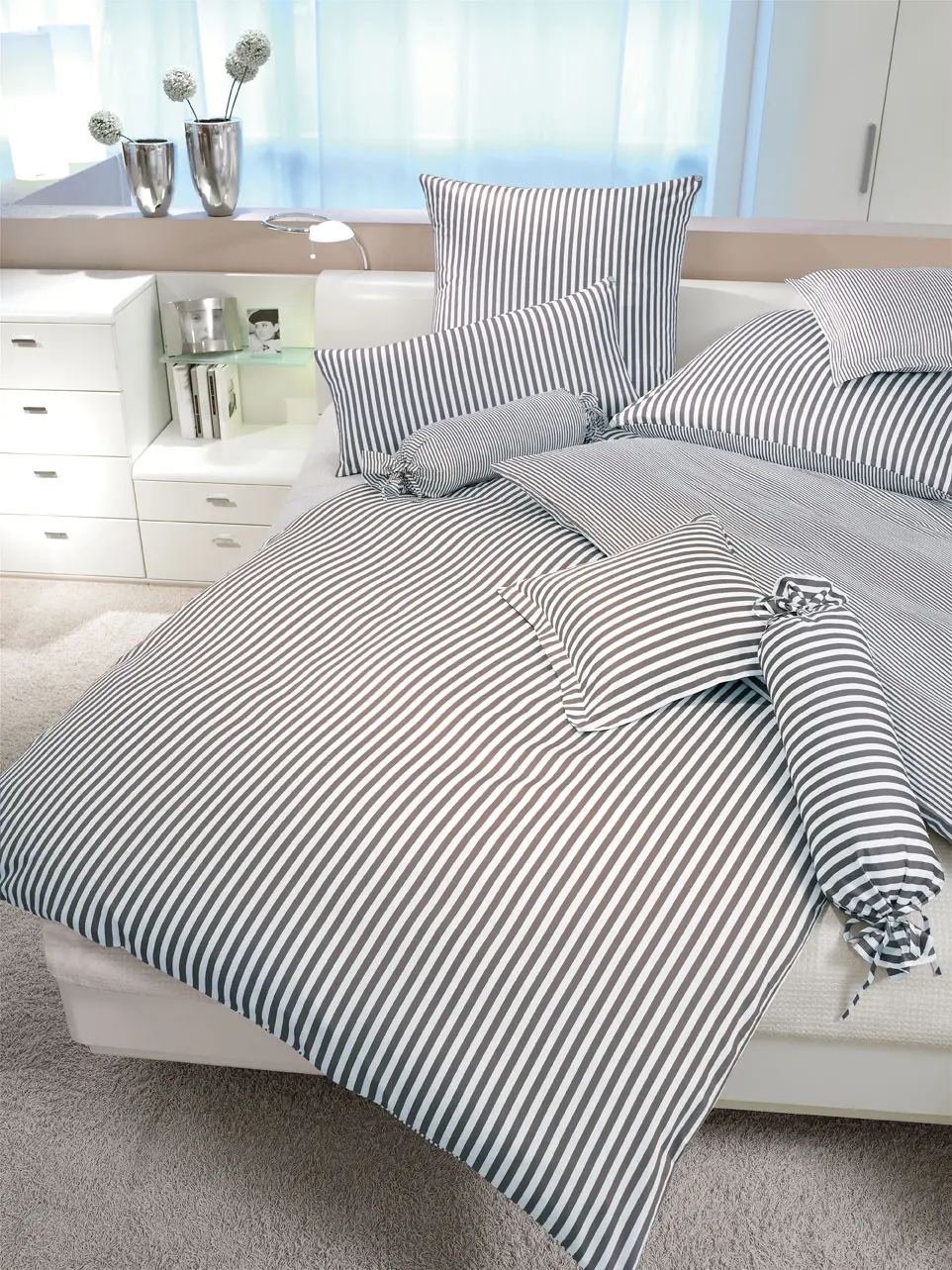 Janine  Mako-Satin Bettwäsche Modern Classic anthrazit 135x200/80x80 cm 