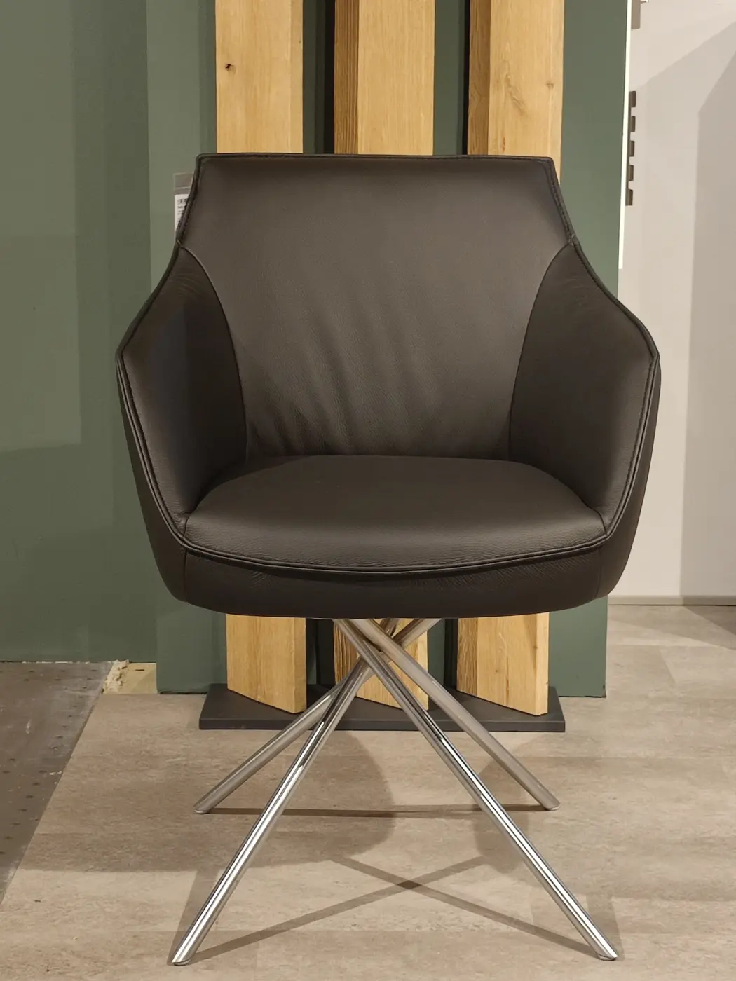 Koinor Armlehnstuhl Serie 1250-S7S Leder schwarz/satiniert