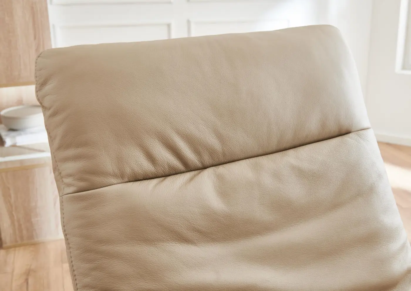 Willi Schillig Relaxliege mit Motor 47000 - daily dreams mit Motor Leder uni stone