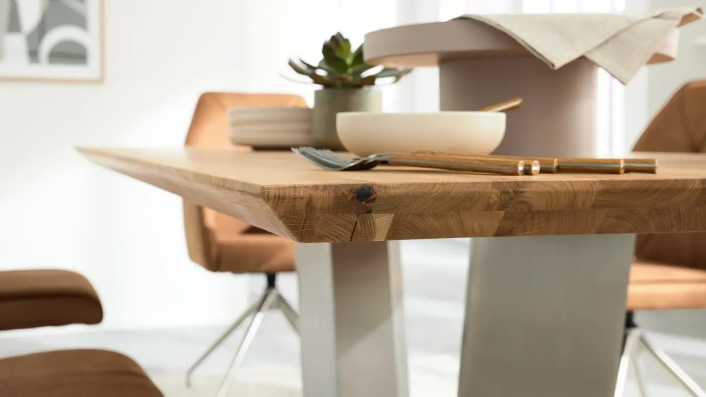 Interliving Esstisch Serie 5104 Wildeiche massiv/Edelstahl ca. 200x 100 cm