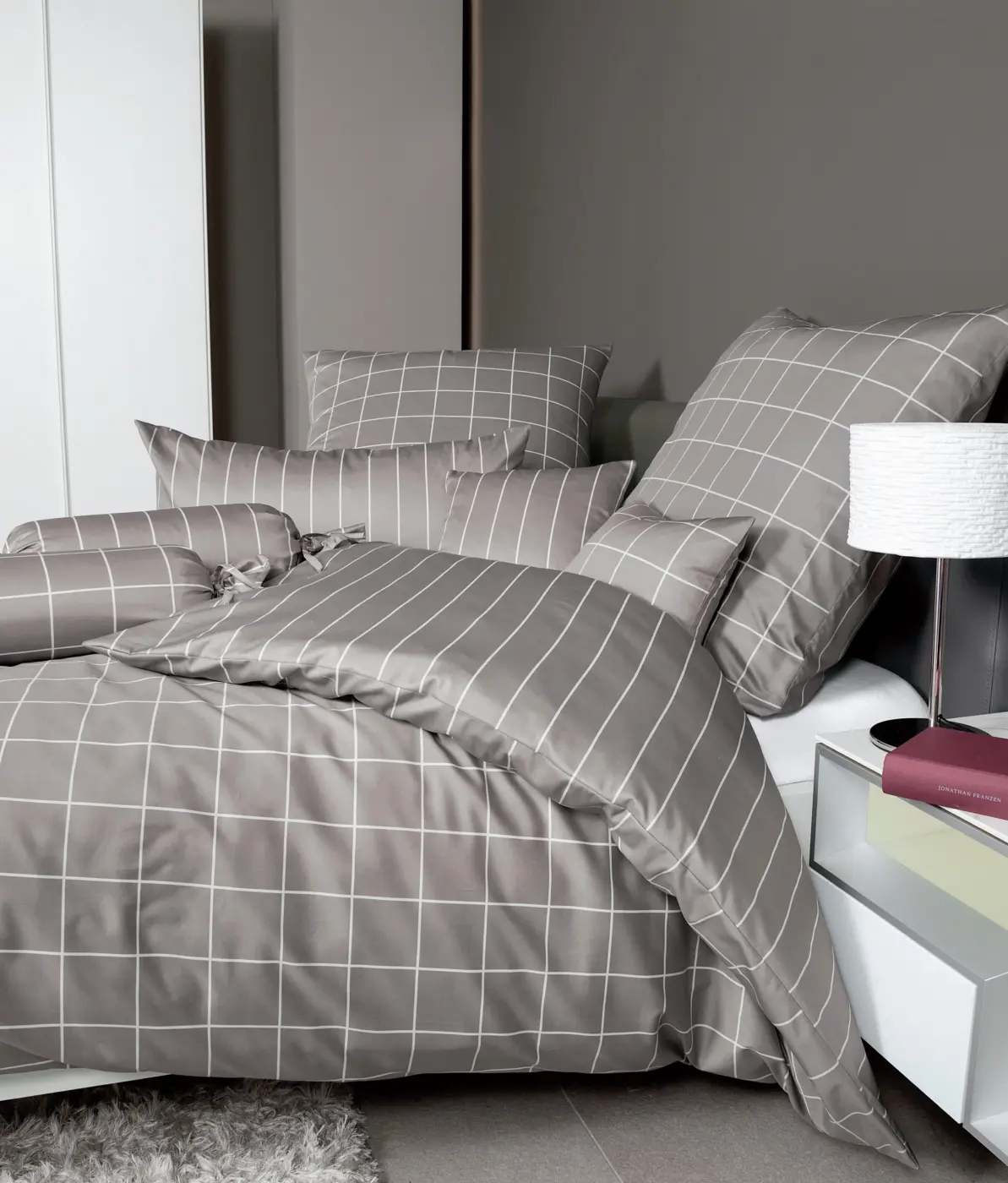 Janine  Mako-Satin Bettwäsche Modern Classic vulkan 135X200,80x80