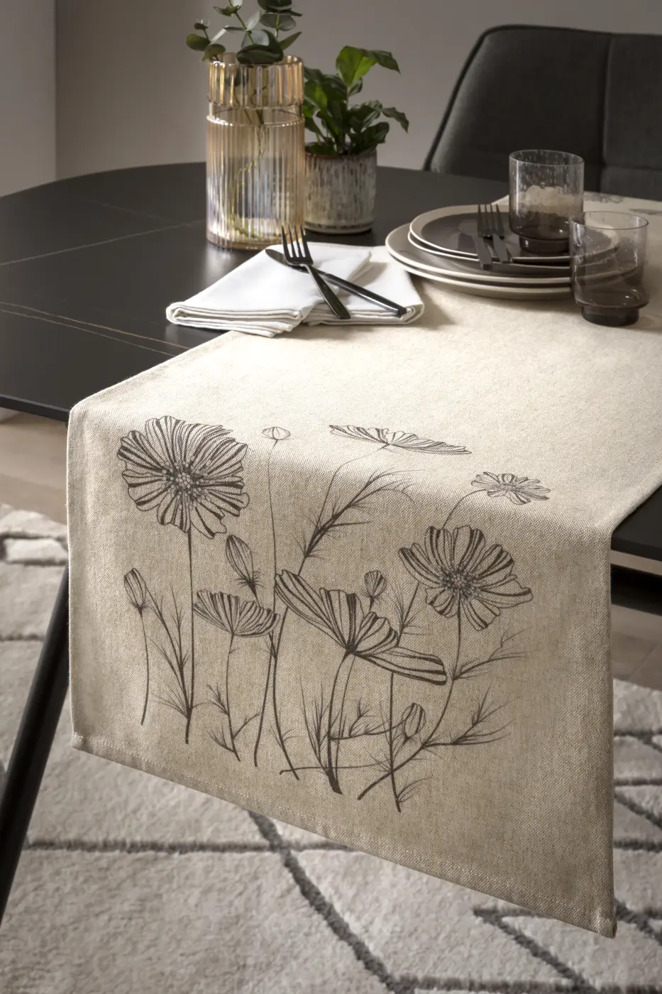DONE. CANVAS PRINT Tischläufer beige bedruckt 40 x 150 cm
