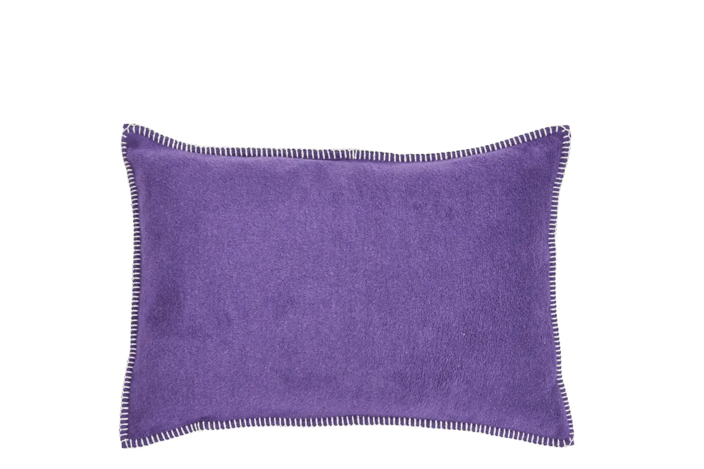 DONE. COZY Kissenhülle purple 40 x 60 cm
