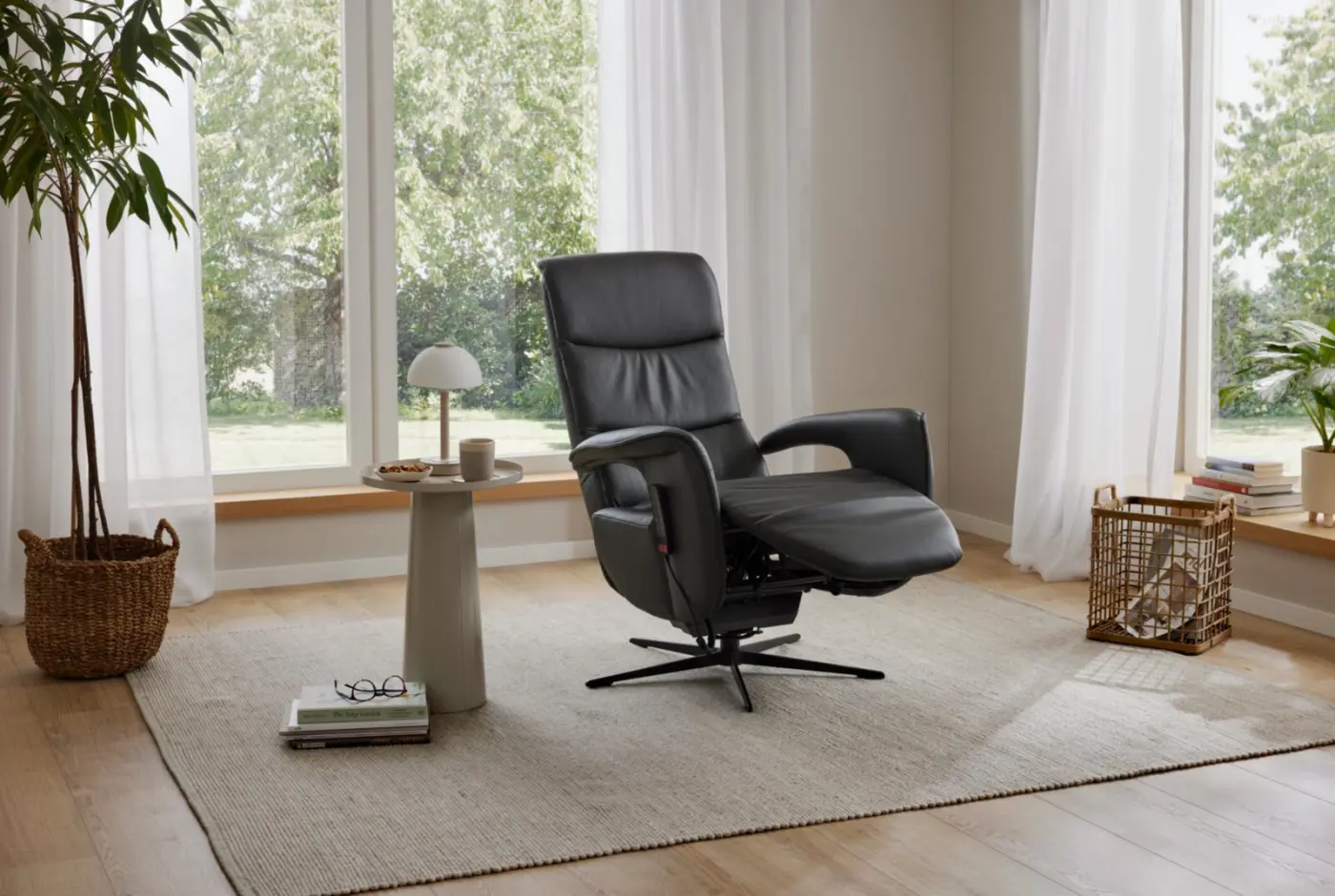 Interliving  Relaxsessel Serie 4545 motorisch Leder anthrazit
