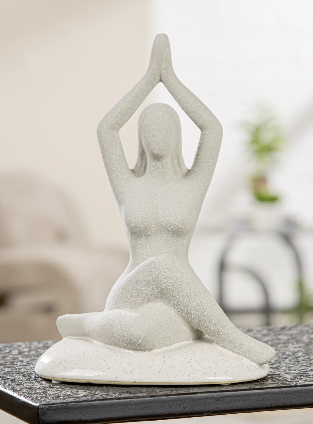 Gilde Handwerk Figur "Stones" Keramik hellgra