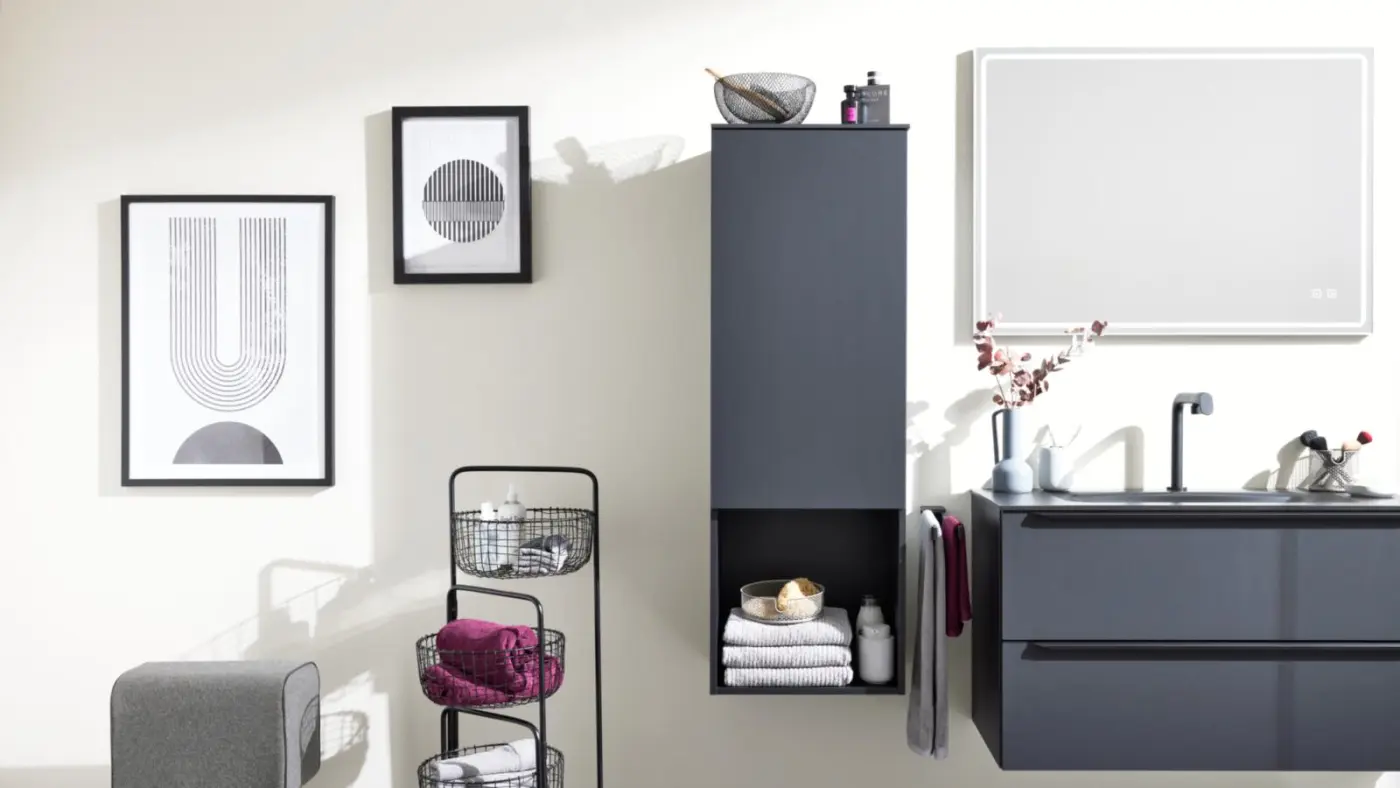 Interliving Bad - Midischrank Serie 7945 schwarz 45 cm breit
