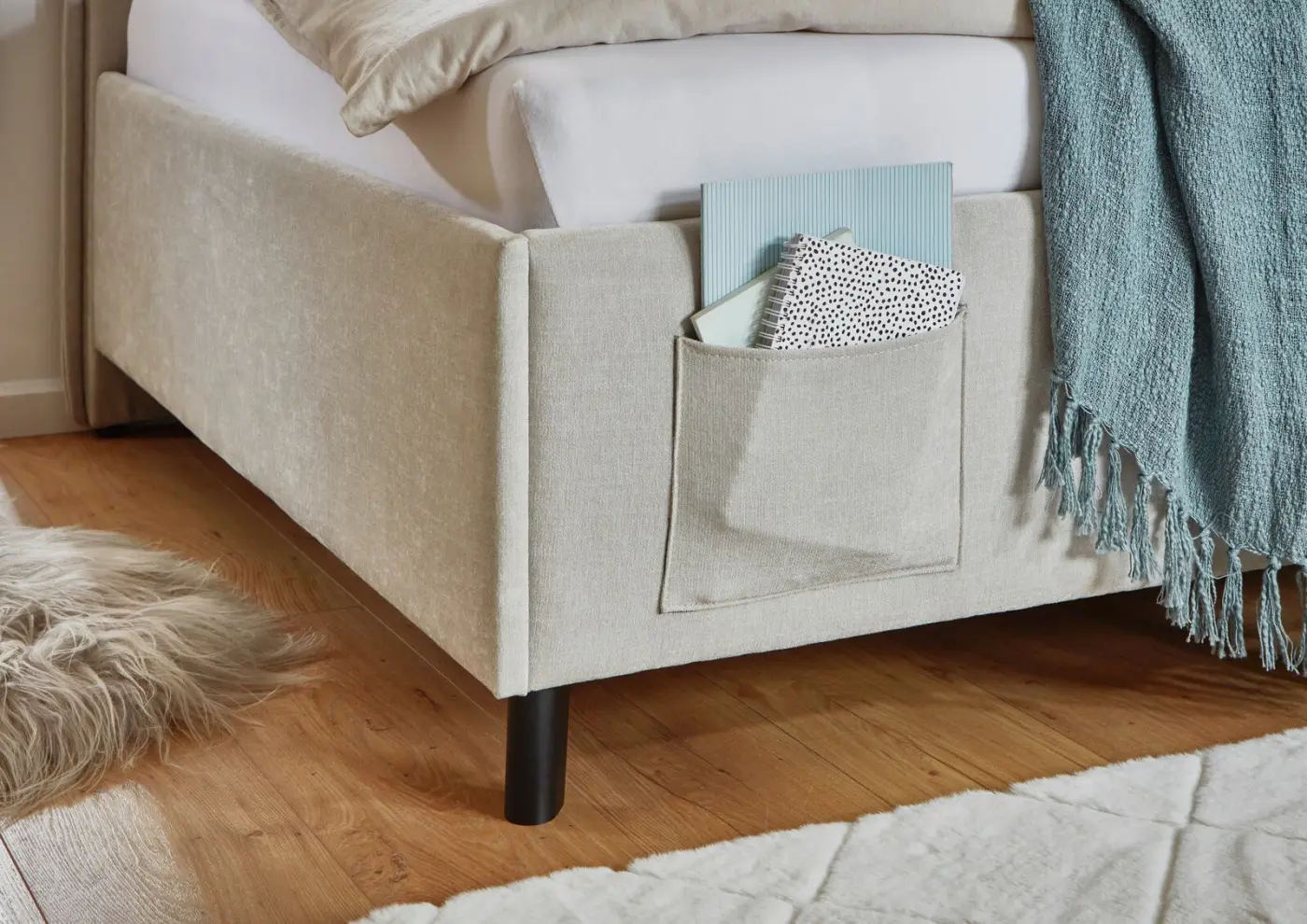 Meise Polsterliege Fun mit Bettkasten beige LF 120 x 200 cm