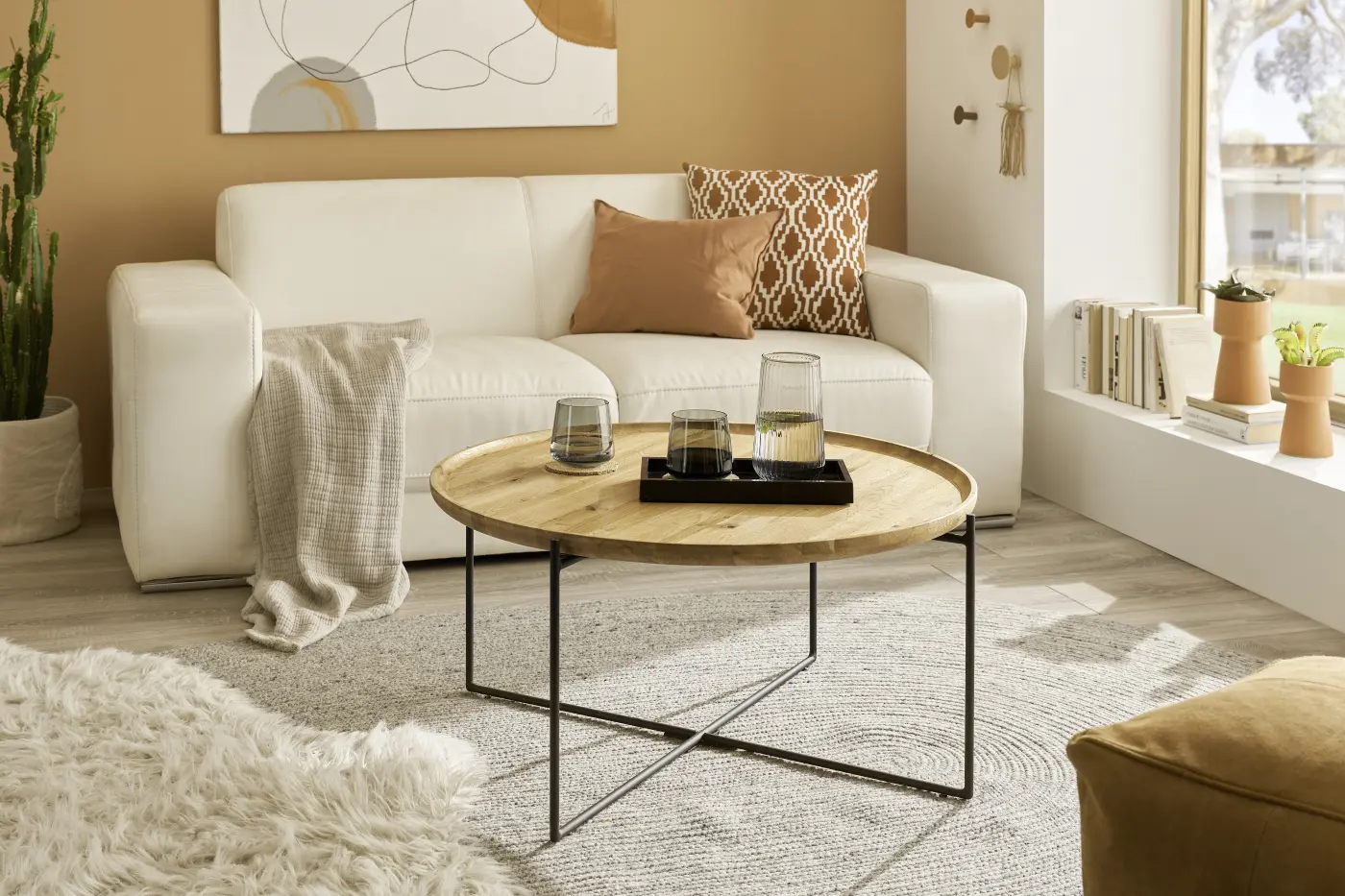MCA Couchtische Treviso Eiche massiv/Gestell Metall schwarz  80 cm 