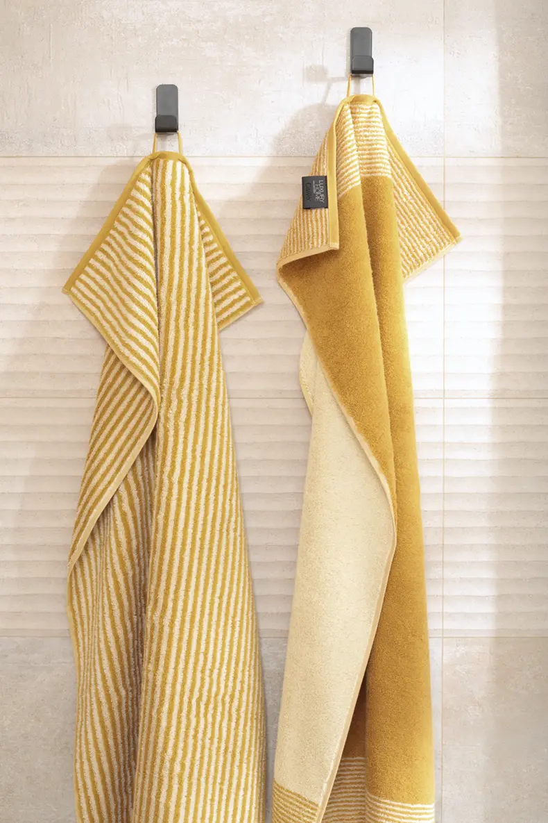 Cawö Duschtuch Two-Tone Doubleface gold 80/150 cm