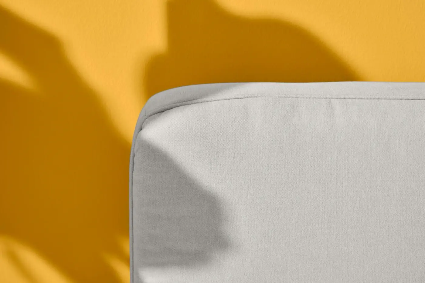 Interliving Boxspringbett Serie 1420 mit Topper natur LF 180 x 200 cm 