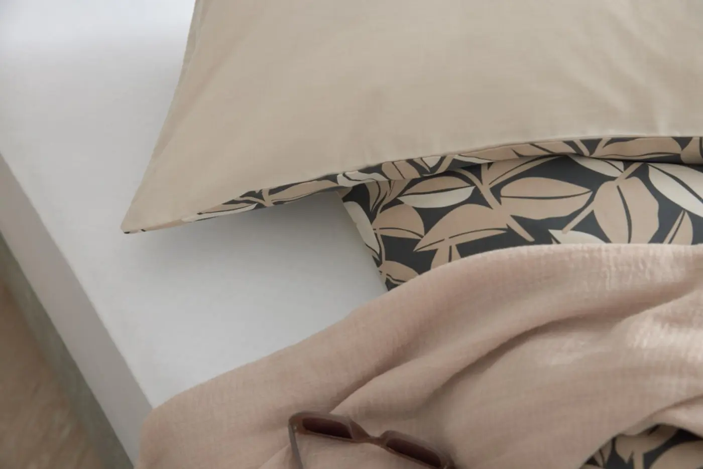 Interliving Bettwäsche Serie 9131  Beige/Anthrazit ca. 135 x 200 cm 