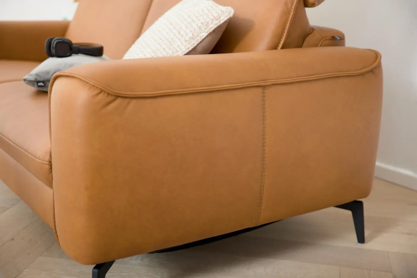 Interliving 2,5 Sitzer 4061 mit mot. Sitzvorzug Cloudy saddle ca. 190 x 110 cm Interliving 2,5 Sitzer 4061 mit mot. Sitzvorzug Cloudy saddle ca. 190 x 110 cm