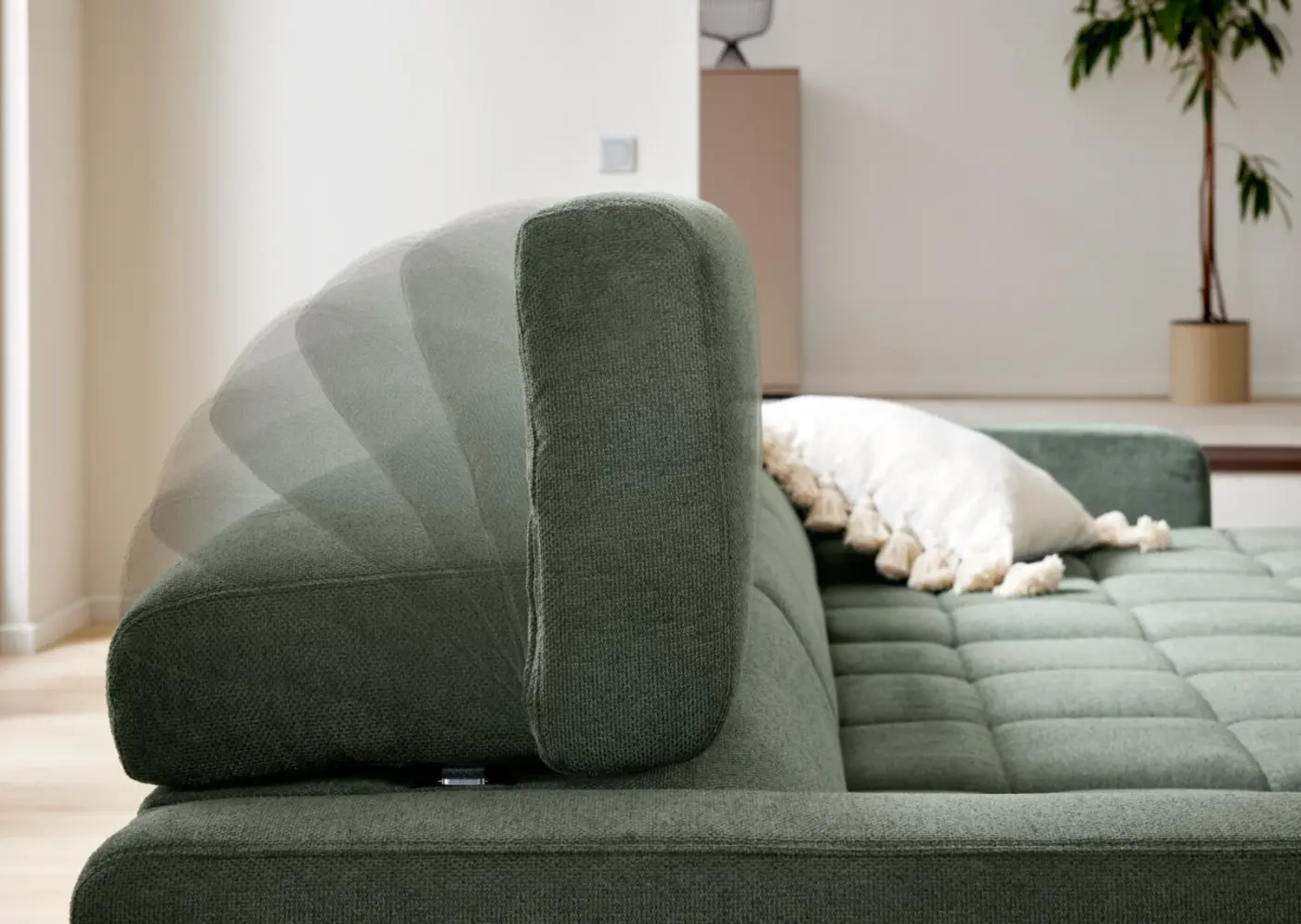 Interliving Wohnlandschaft mit Funktionen Serie  4303 dunkelgrün ca. 323 x 190 cm