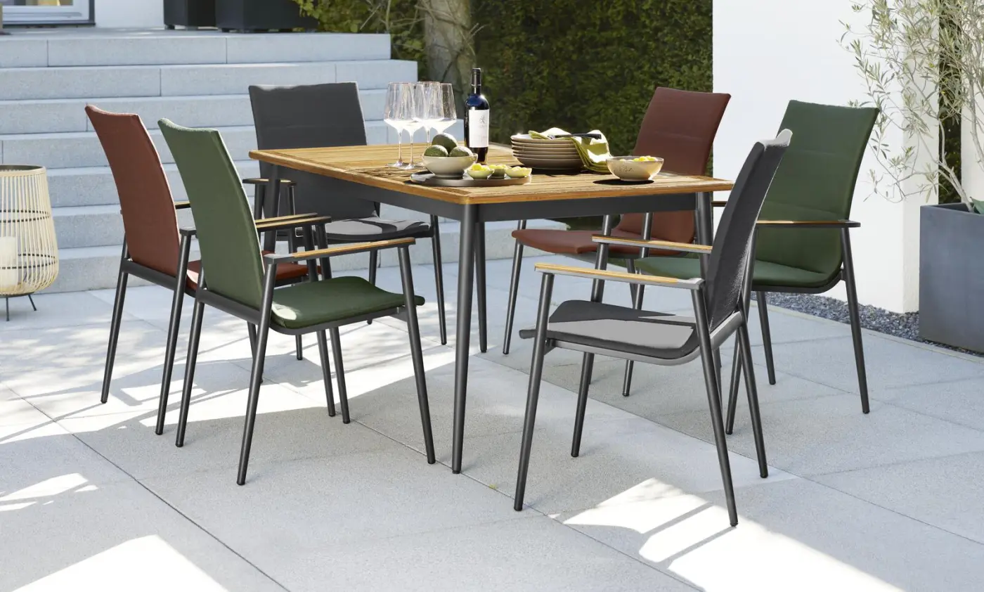Interliving  Tisch IL7001  Teakplatte / Gestell anthrazitH / B / T ca. 76 x 95 x 160 cm