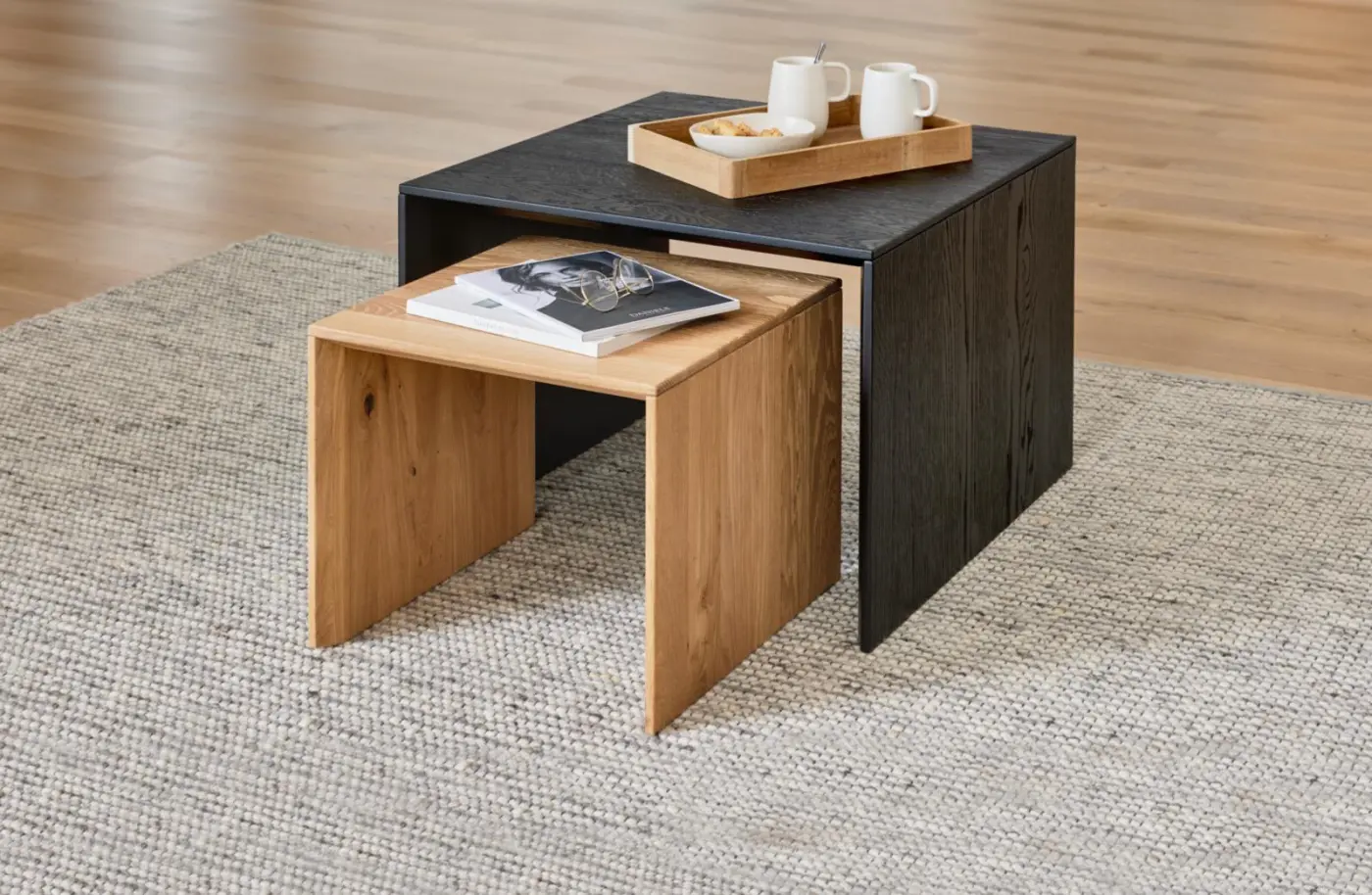 Interliving  Couchtischkombi Serie 2033 Asteiche bianco/schwarz ca.  65 x 46 x 65 cm