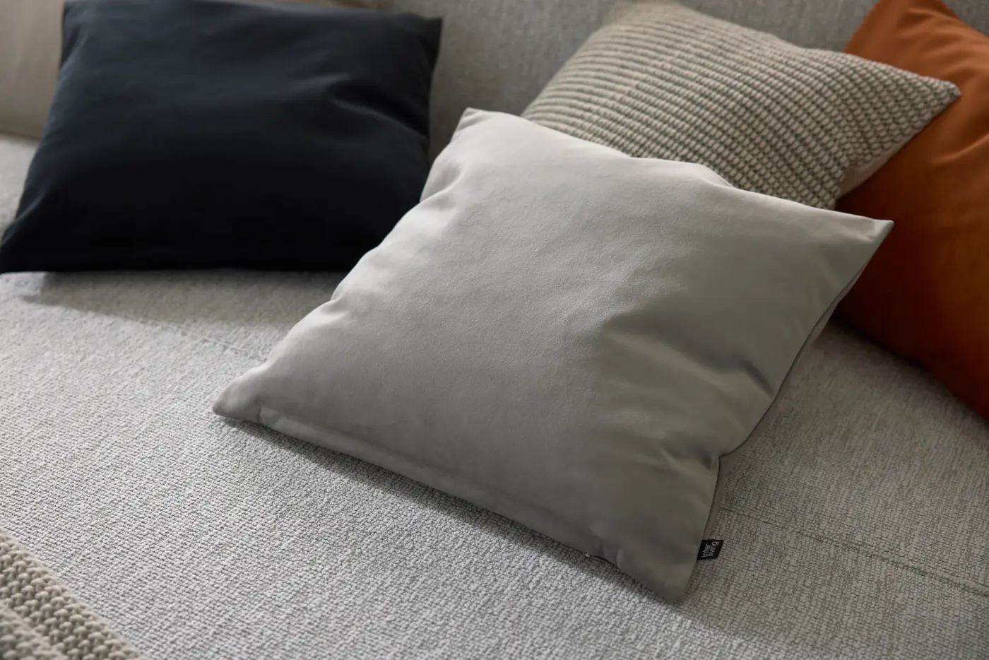 Interliving Kissenhülle Serie 9120 schwarz 40 x 60 cm 