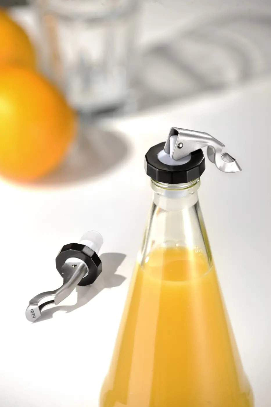 Gefu Flaschenverschluss BOTELO Schwarz, silber