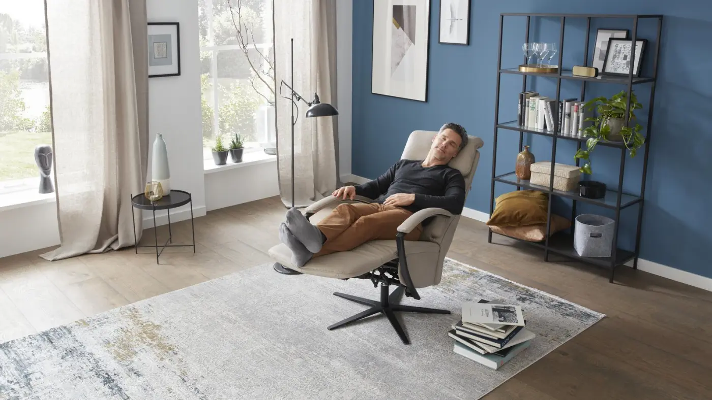 Hukla Relaxsessel CM-HU1157 mit 2 Motoren und Herz-Waage Vivre alu Hukla Relaxsessel CM-HU1157 mit 2 Motoren und Herz-Waage Vivre alu