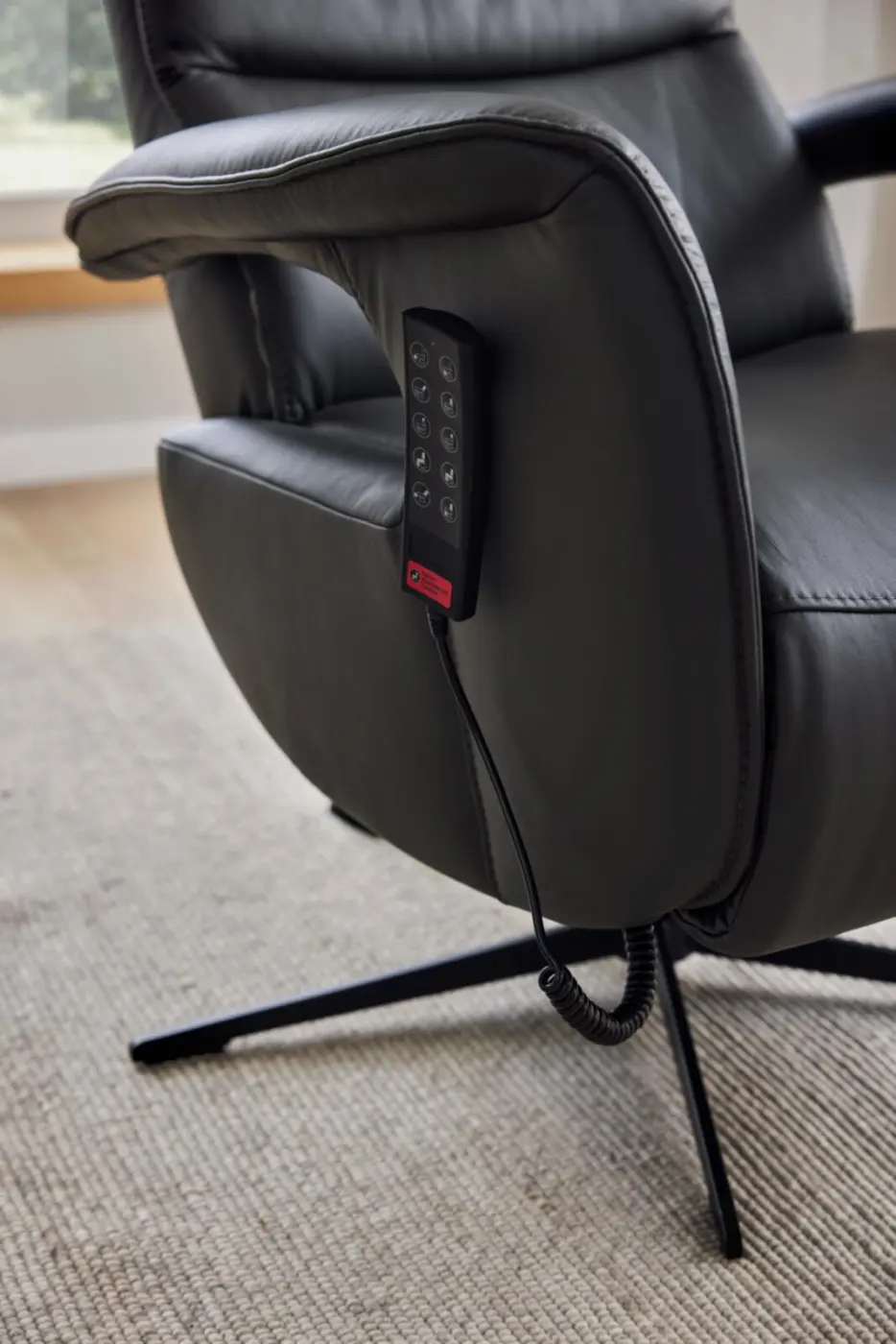 Interliving  Relaxsessel Serie 4545 motorisch Leder anthrazit