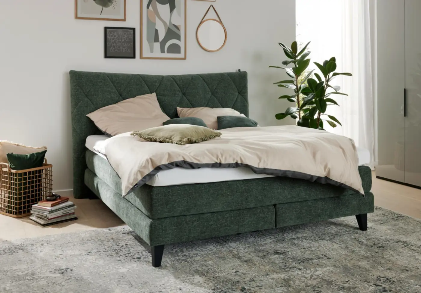 Interliving Boxspringbett Serie 1420 mit Topper grünLF 180 x 200 cm 