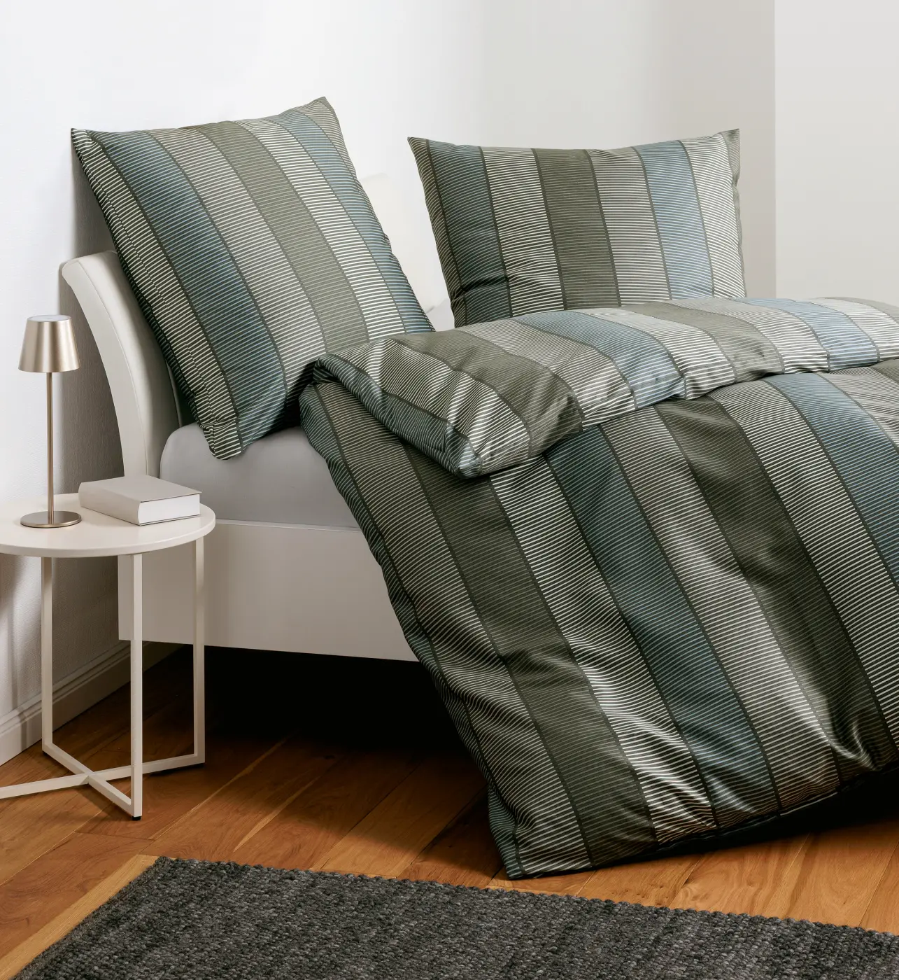 Janine Garnitur Mako-Satin  sand salbei 135x200,80x80 cm
