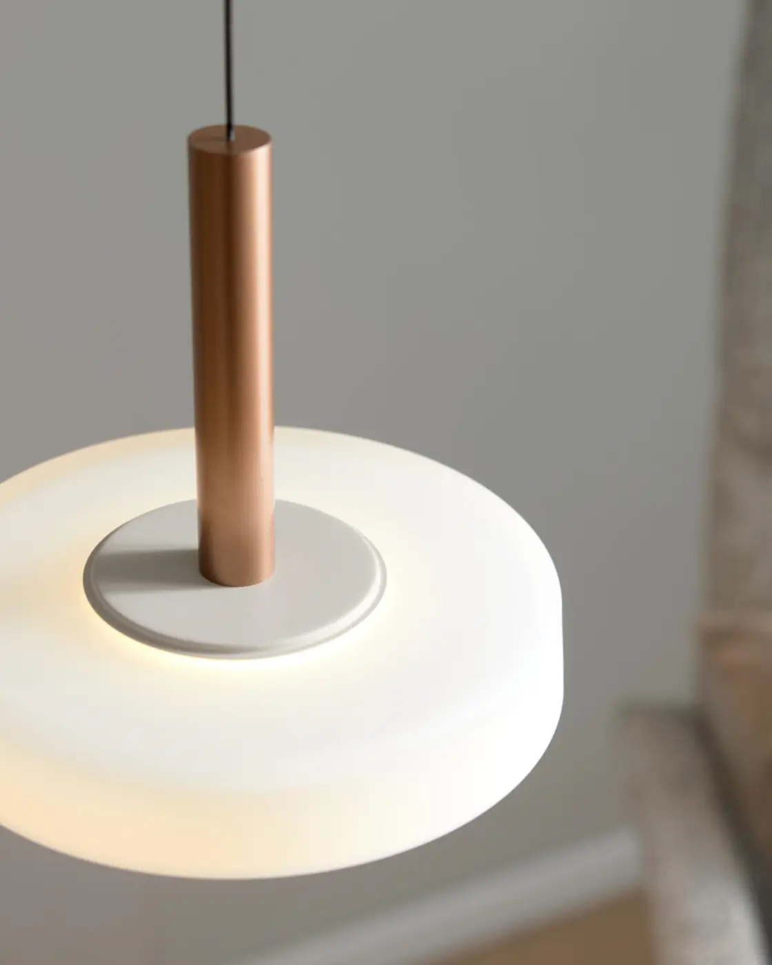 Interliving Pendelleuchte Serie 9351 Hellgrau