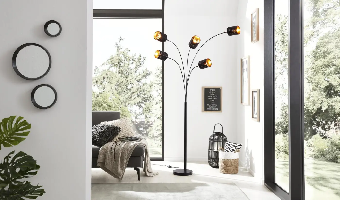 Interliving Stehleuchte IL 9335 Schwarz
