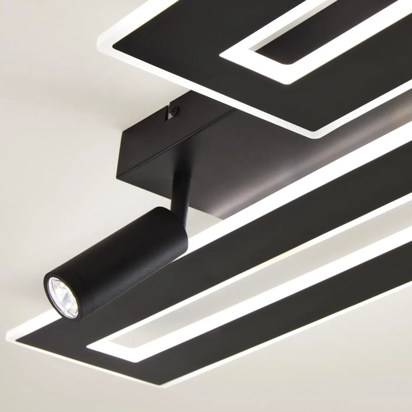 Interliving Deckenleuchte IL 9336 Schwarz
